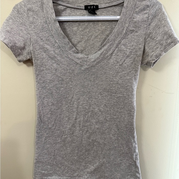 Light Heather Gray Fitted Short Sleeve Tee - Picture 1 of 4